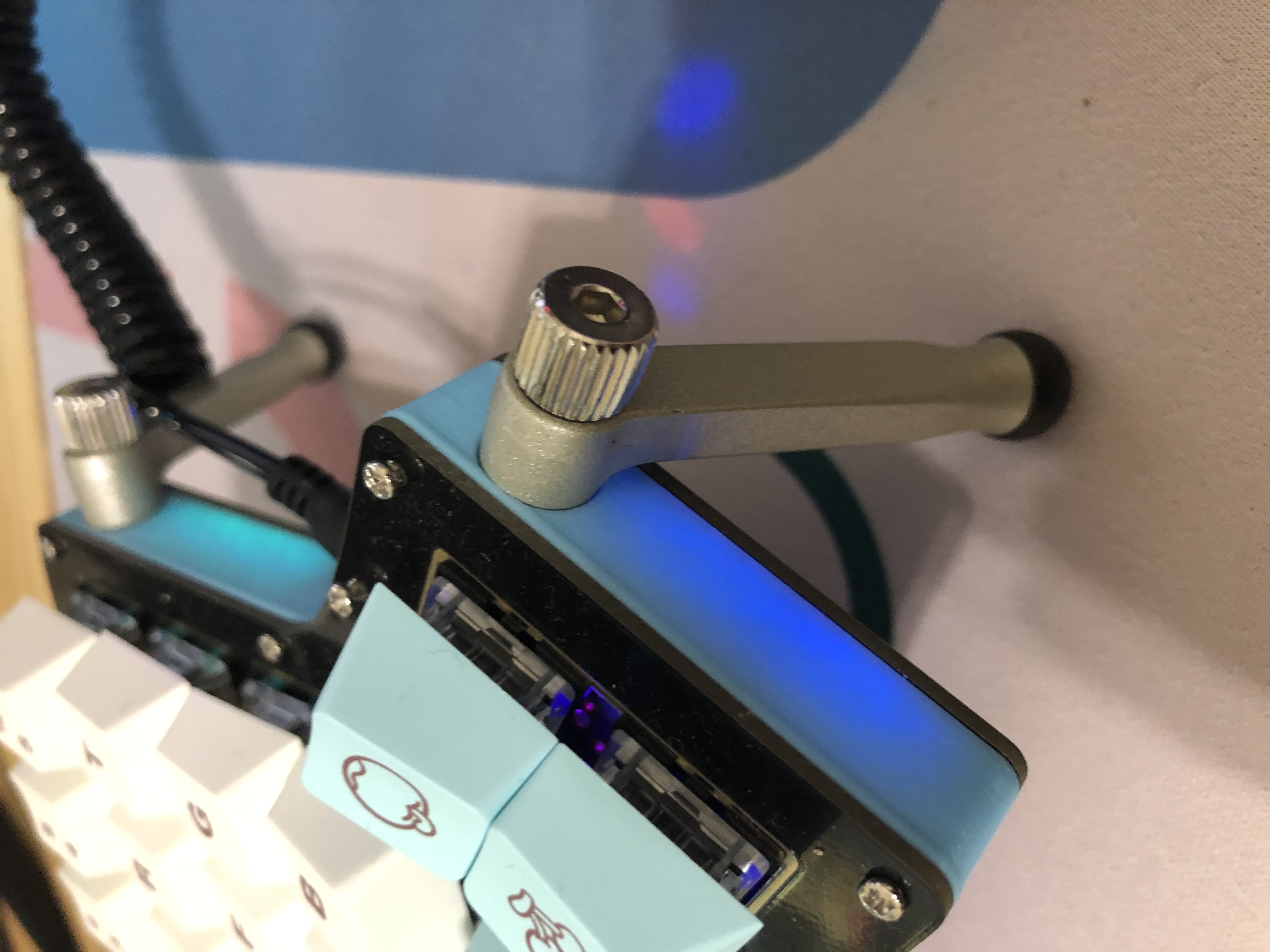 Iris w/ Ergodox Tent Legs